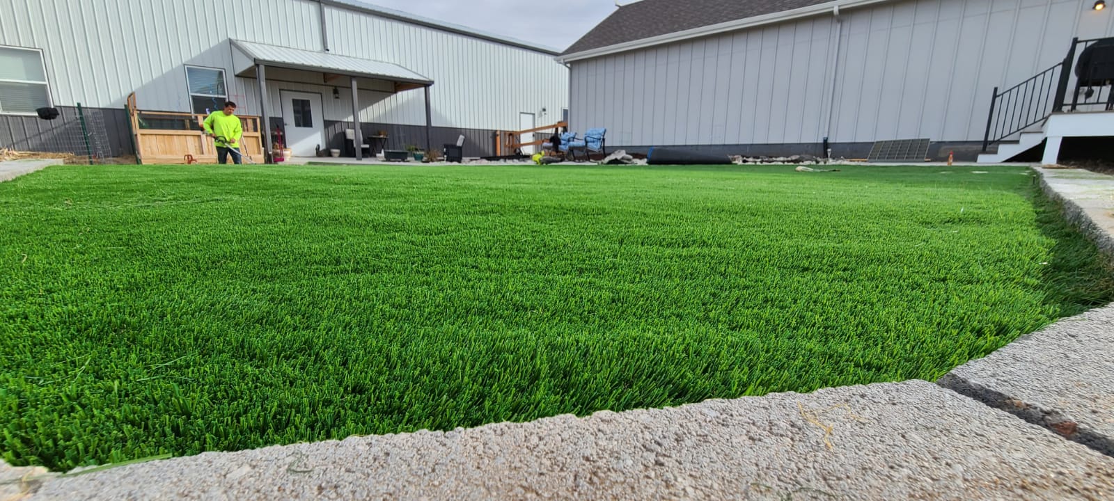Artificial grass installation team serving Euless, Texas