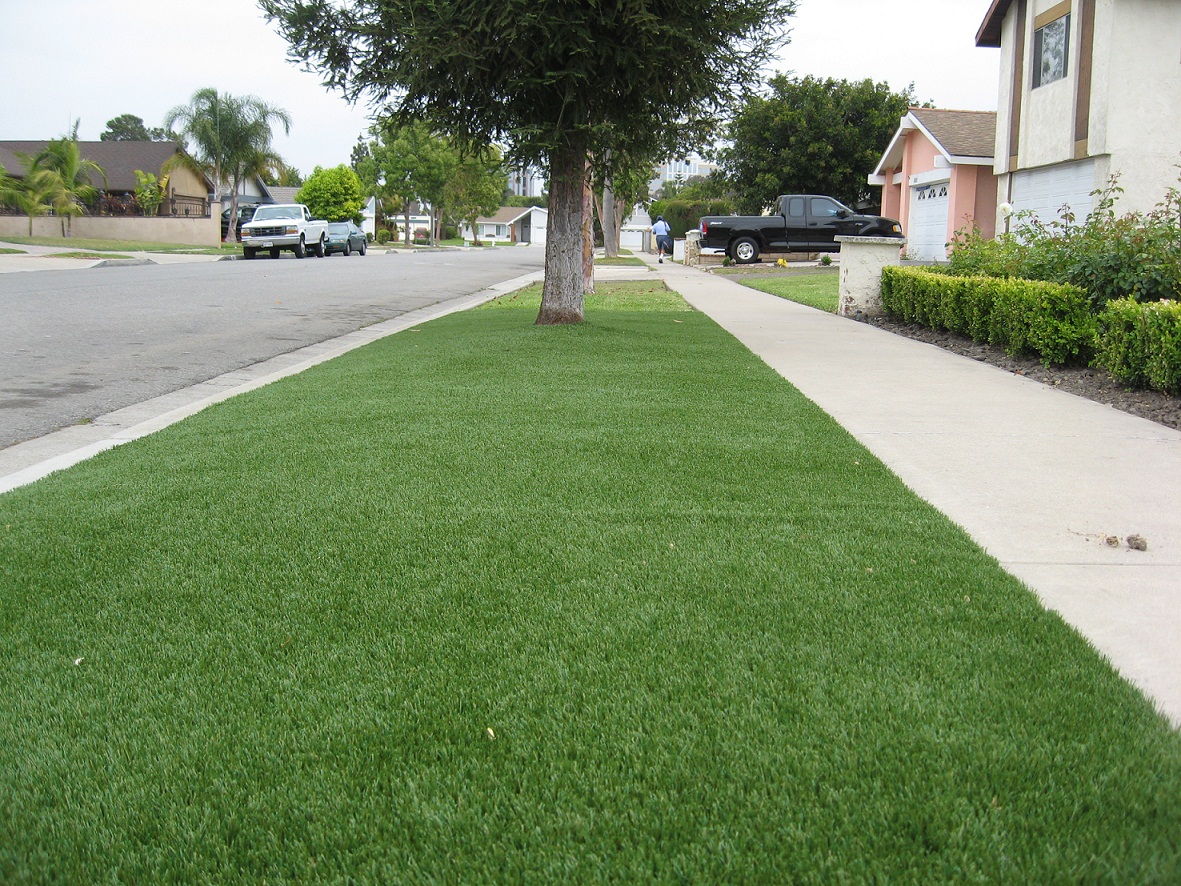 Artificial turf installation services in Euless, Texas